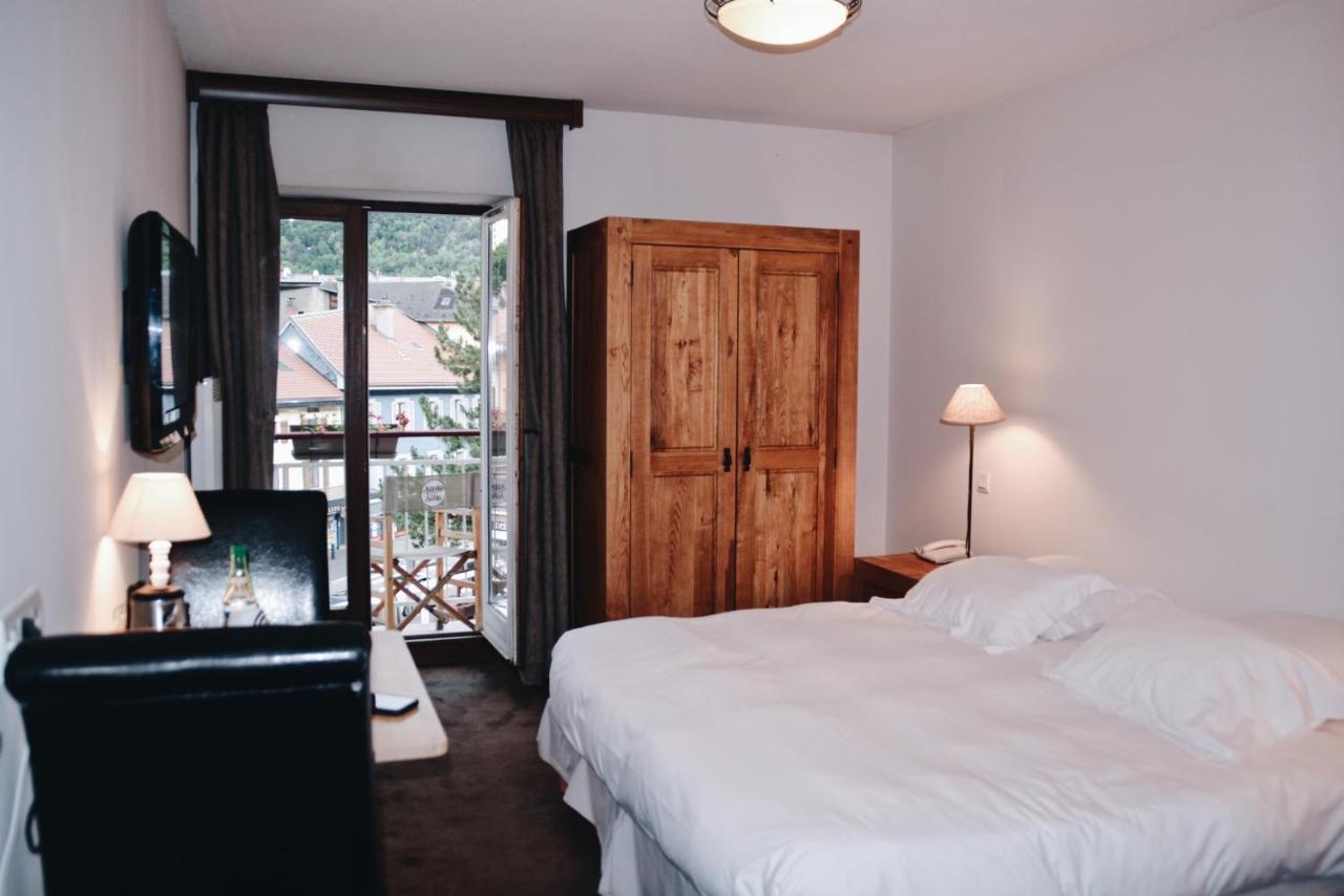 Auberge De Savoie Moûtiers Exterior foto